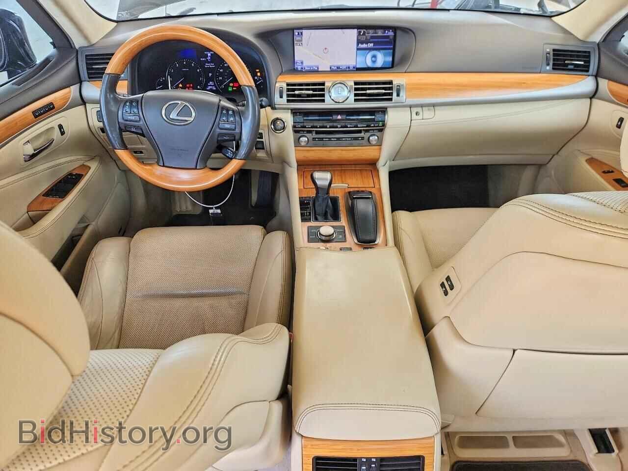 2014 LEXUS LS460 - VIN: JTHDL5EF2E5006328 - Photo 8