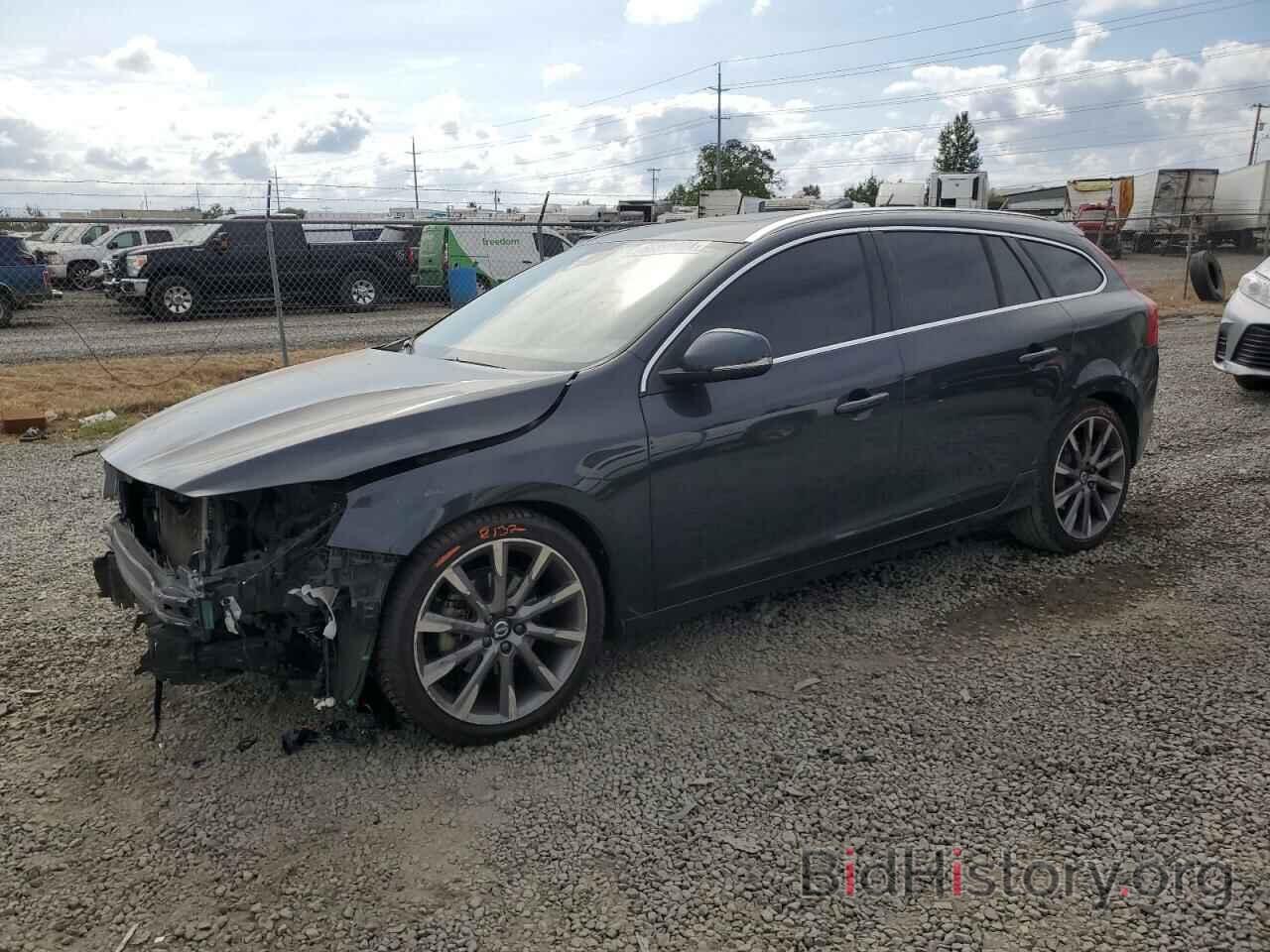 Photo YV140MEKXF1259241 - VOLVO V60 2015