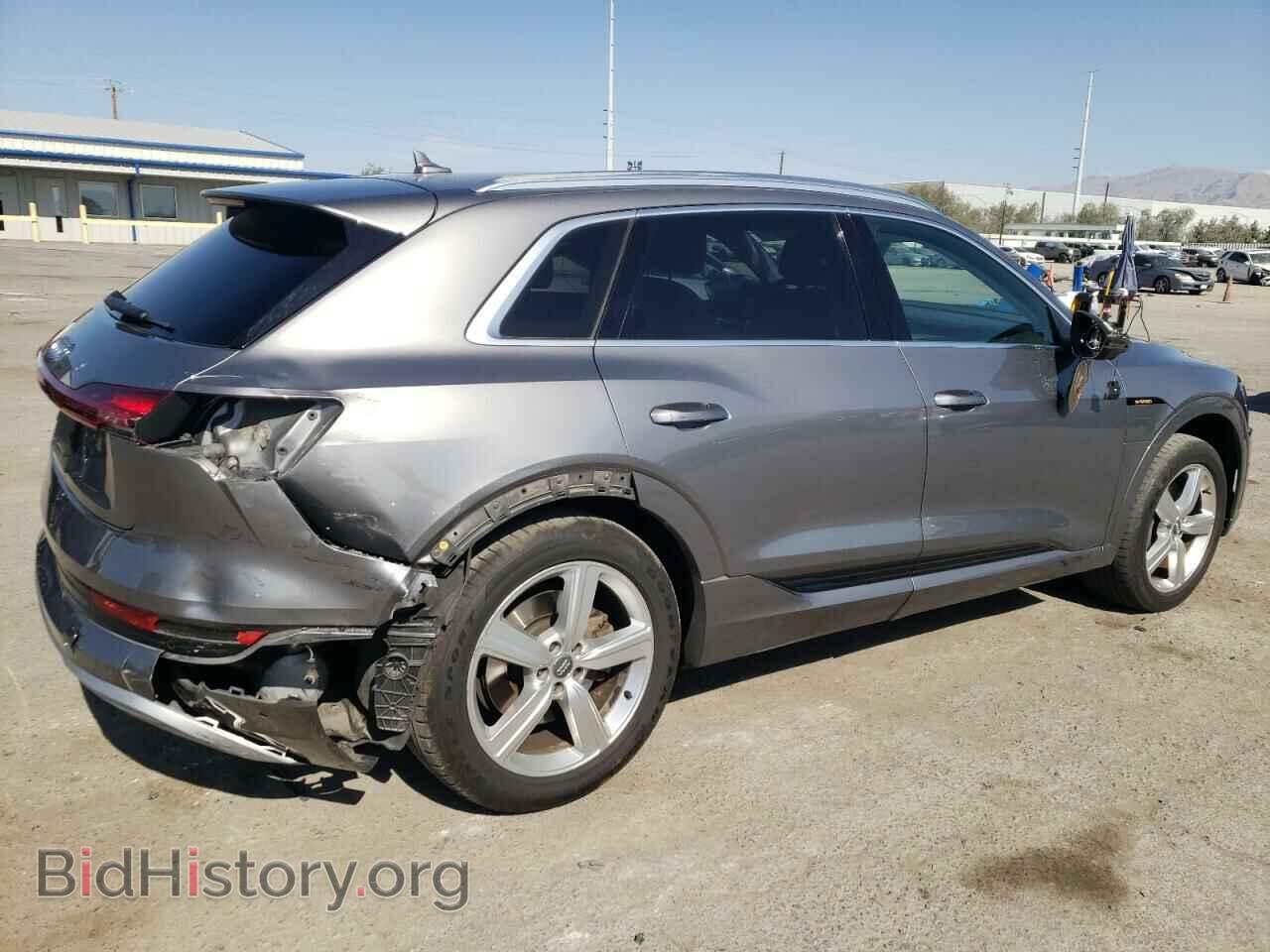 2019 AUDI E-TRON - VIN: WA1VABGE9KB017431 - Фото 3