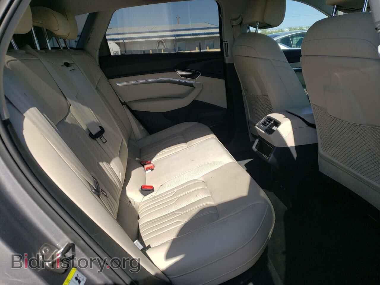 2019 AUDI E-TRON - VIN: WA1VABGE9KB017431 - Фото 10