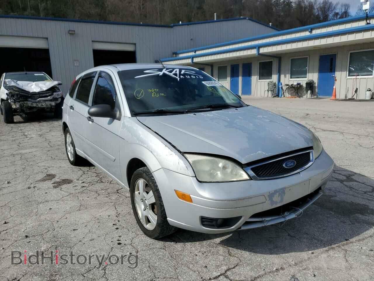 Фотография 1FAHP37N47W244183 - FORD FOCUS 2007