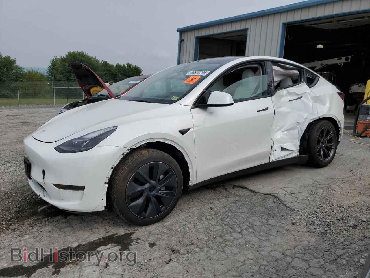 Фотография 7SAYGDEDXRF202766 - TESLA MODEL Y 2024