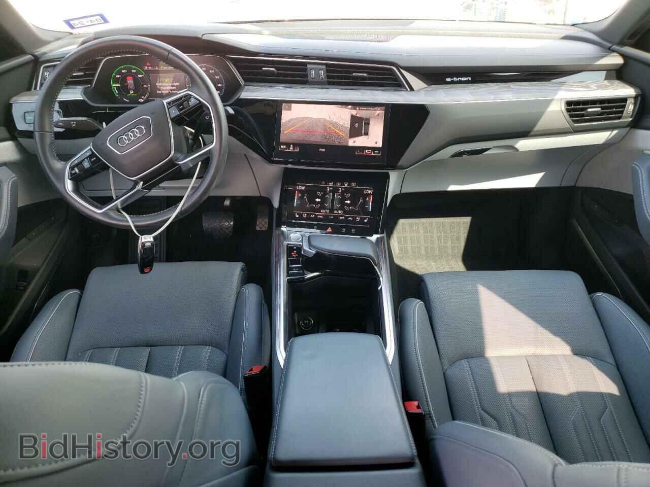 2020 AUDI E-TRON - VIN: WA13ABGE2LB035388 - Photo 8