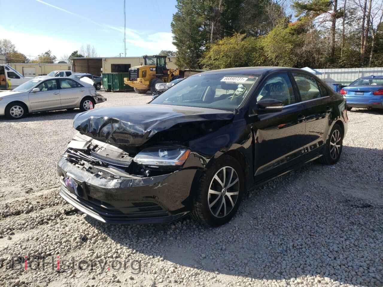 2017 VOLKSWAGEN JETTA - VIN: 3VWDB7AJ0HM259766 - Фото 2