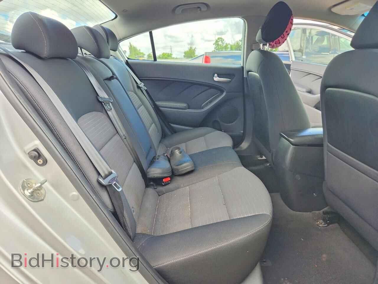 2018 KIA FORTE - VIN: 3KPFL4A77JE284594 - Фото 10