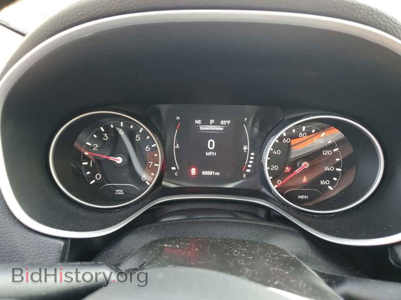 2018 JEEP COMPASS - VIN: 3C4NJDBBXJT470971 - Фото 9