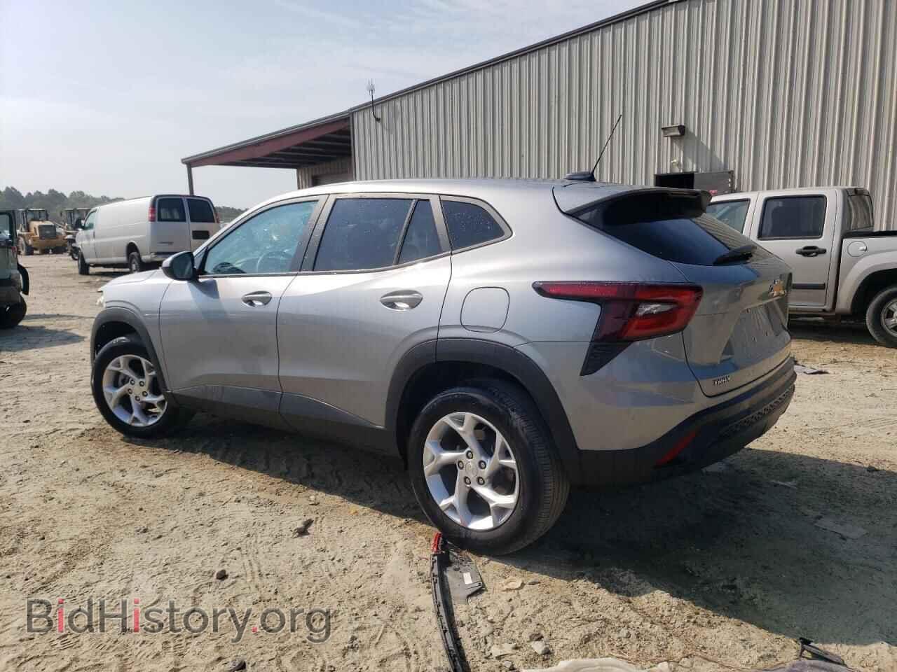 2025 CHEVROLET TRAX - VIN: KL77LFEP0SC049471 - Фото 2