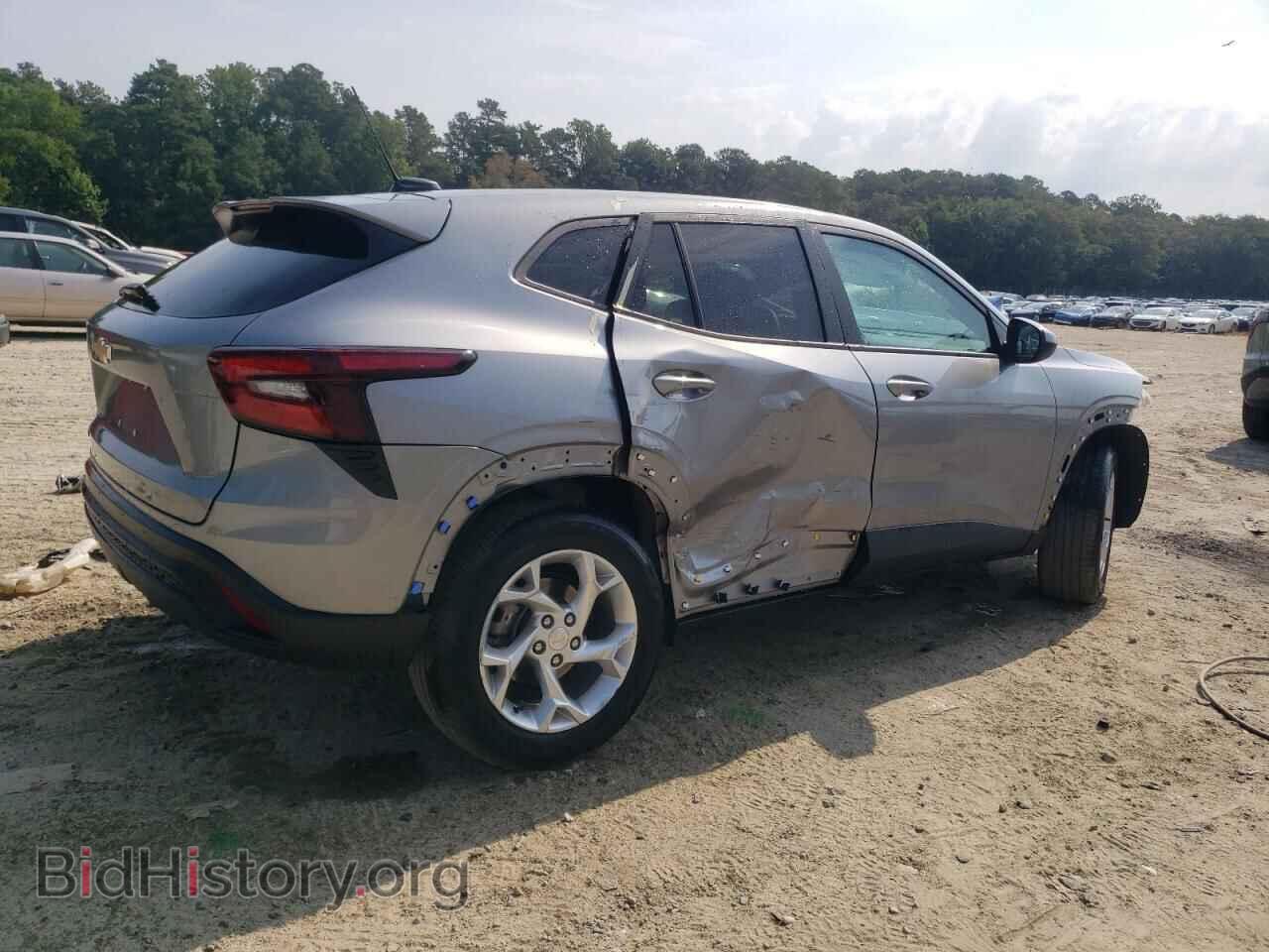 2025 CHEVROLET TRAX - VIN: KL77LFEP0SC049471 - Фото 3