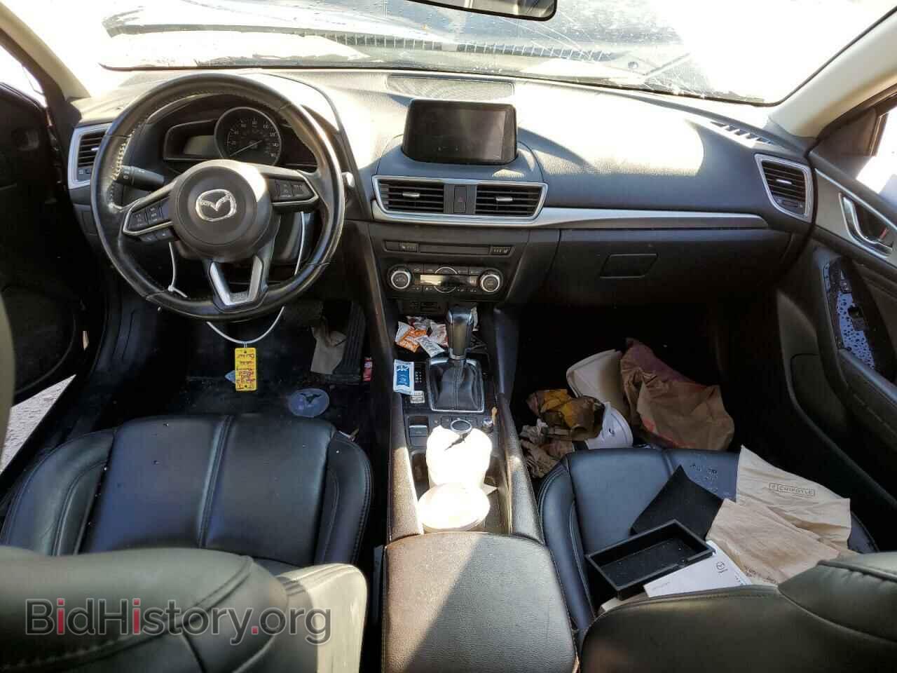 2018 MAZDA 3 - VIN: 3MZBN1L36JM210216 - Фото 8