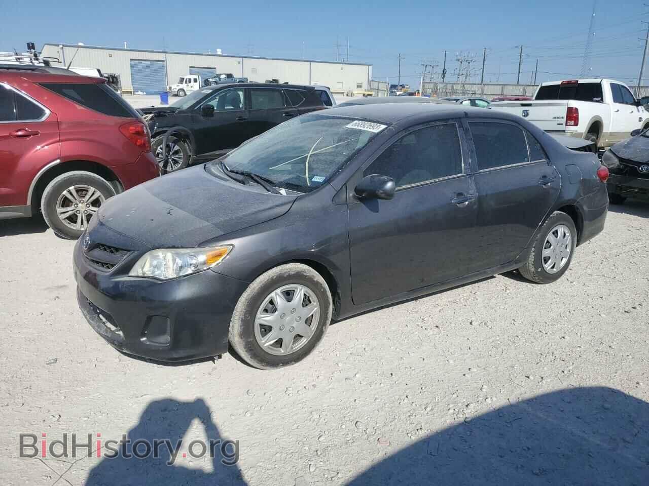 Photo 5YFBU4EE6DP090078 - TOYOTA COROLLA 2013