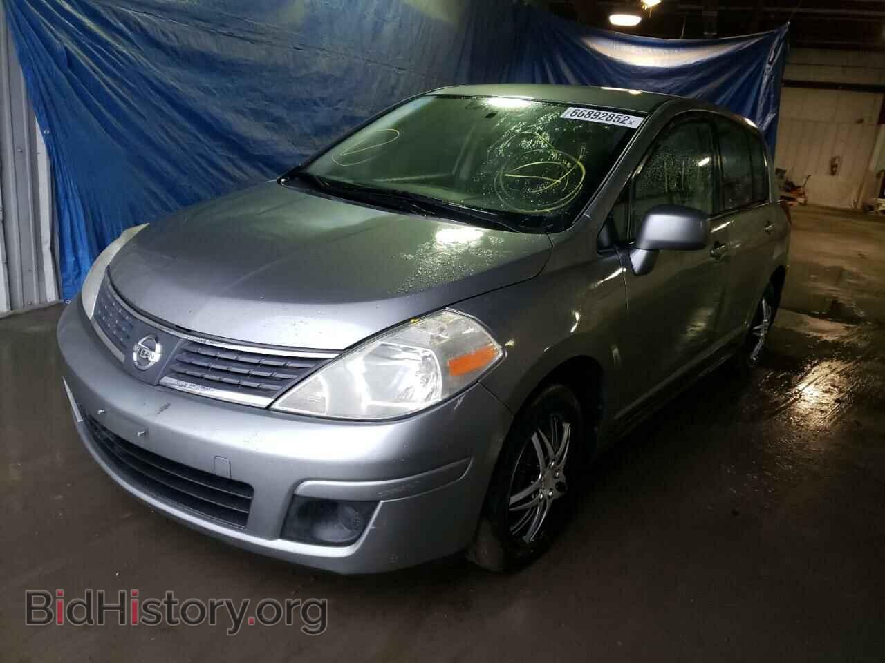 2009 NISSAN VERSA - VIN: 3N1BC13E89L366689 - Фото 2