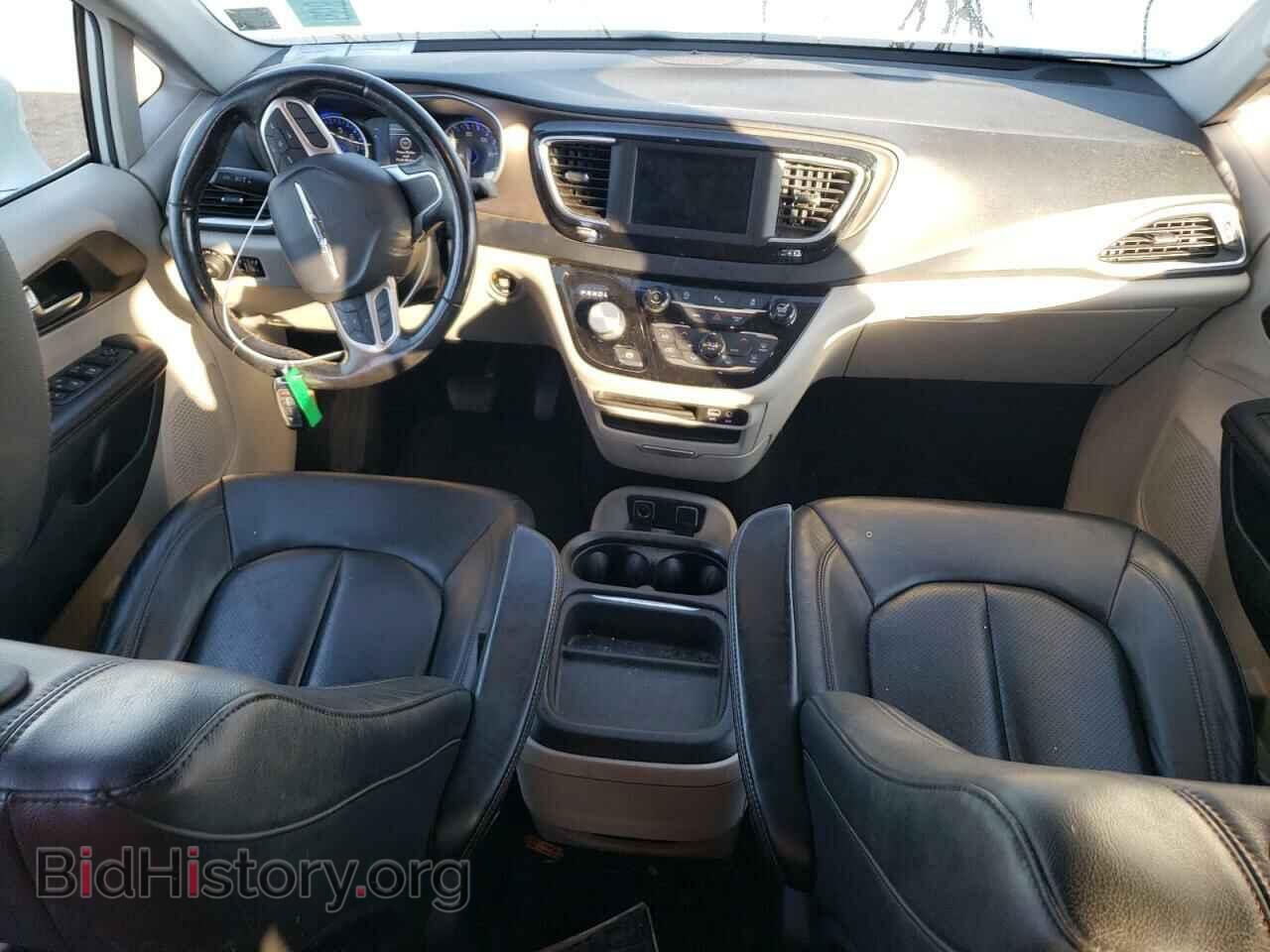 2019 CHRYSLER PACIFICA - VIN: 2C4RC1BG2KR652268 - Photo 8