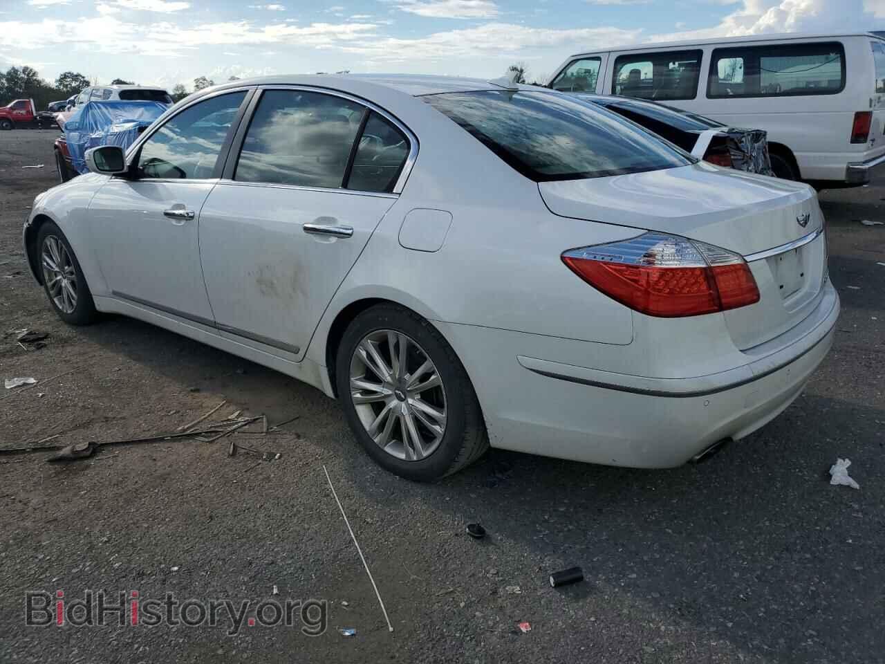2011 HYUNDAI GENESIS - VIN: KMHGC4DFXBU118687 - Фото 2