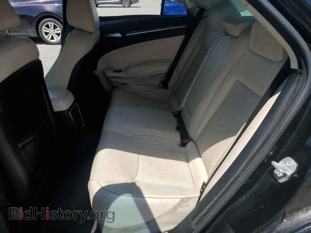2016 CHRYSLER 300 - VIN: 2C3CCAEG3GH324537 - Фото 10