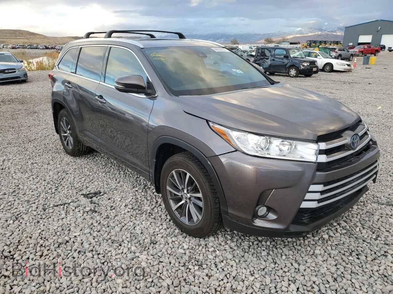 Фотография 5TDJZRFH2HS407368 - TOYOTA HIGHLANDER 2017