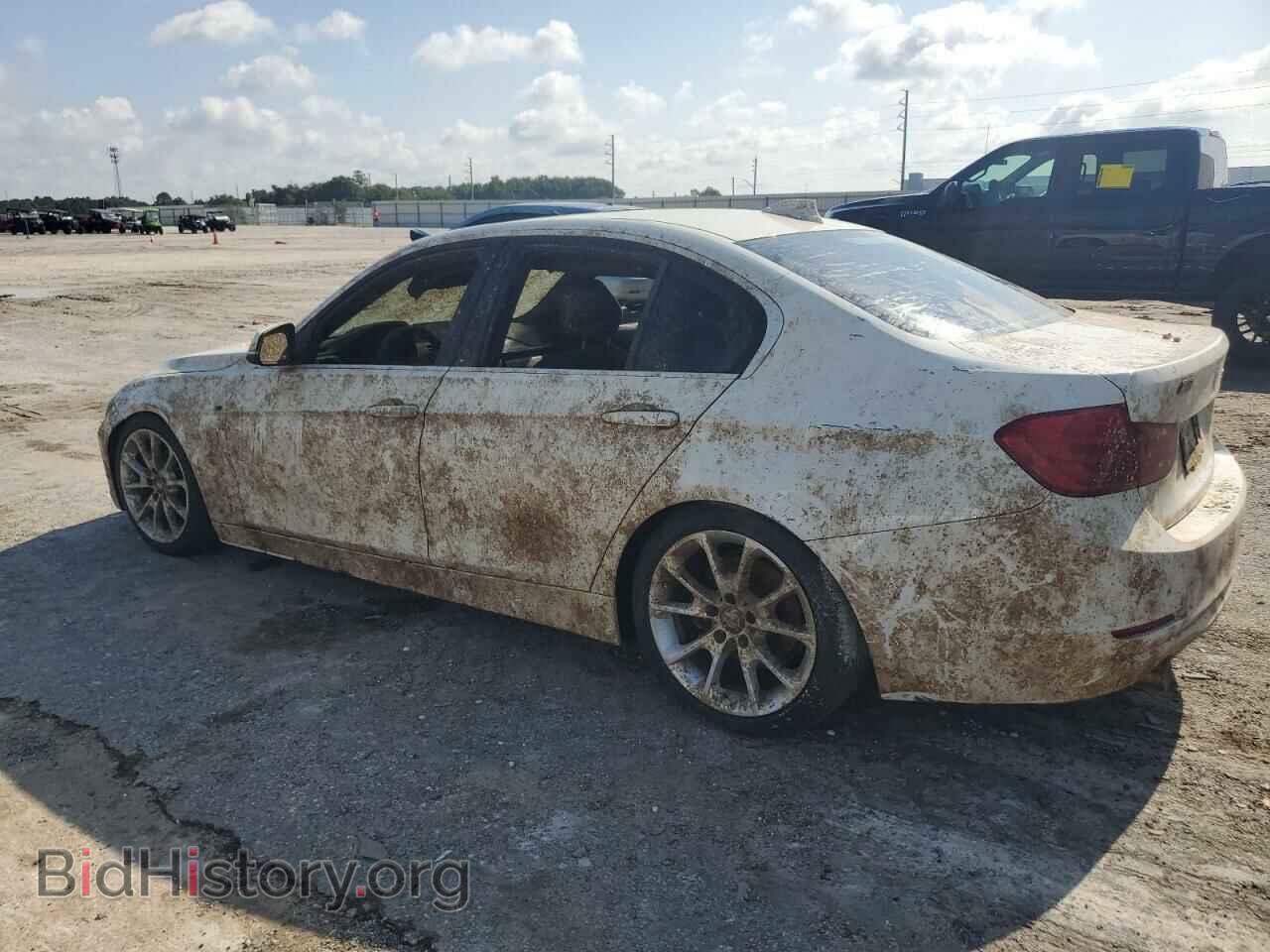 2015 BMW 3 SERIES - VIN: WBA3B1C55FK137952 - Фото 2