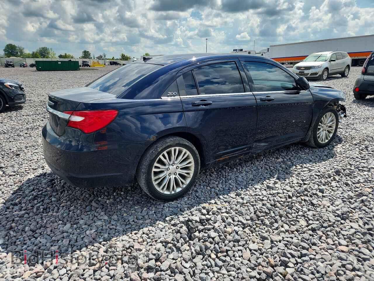 2011 CHRYSLER 200 - VIN: 1C3BC1FB3BN511548 - Photo 3