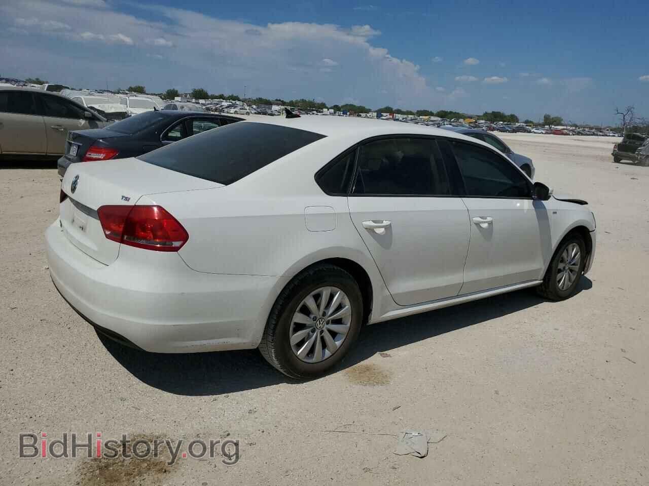 2015 VOLKSWAGEN PASSAT - VIN: 1VWAT7A32FC061870 - Фото 3