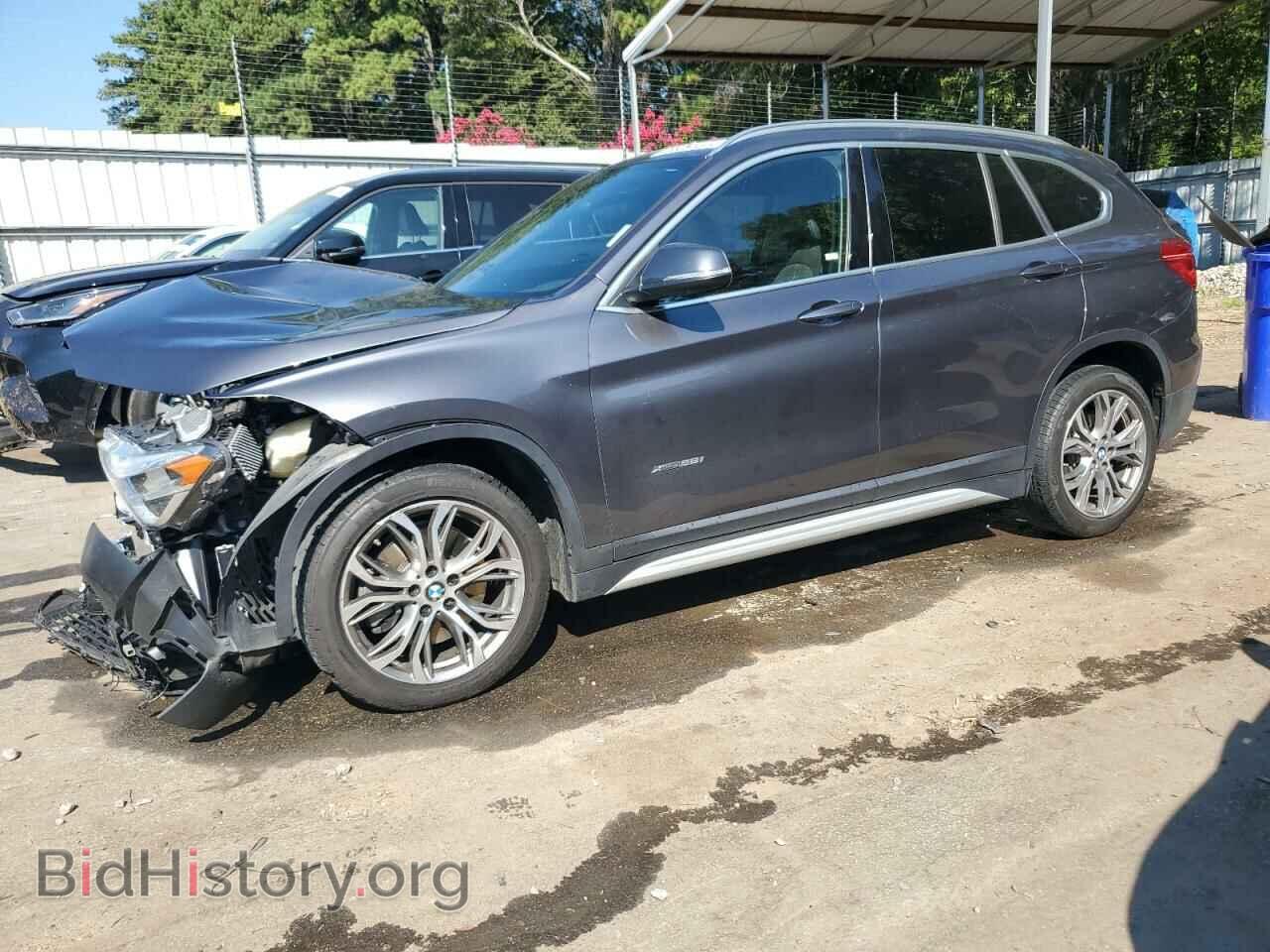 Photo WBXHT3Z36H4A55524 - BMW X1 2017