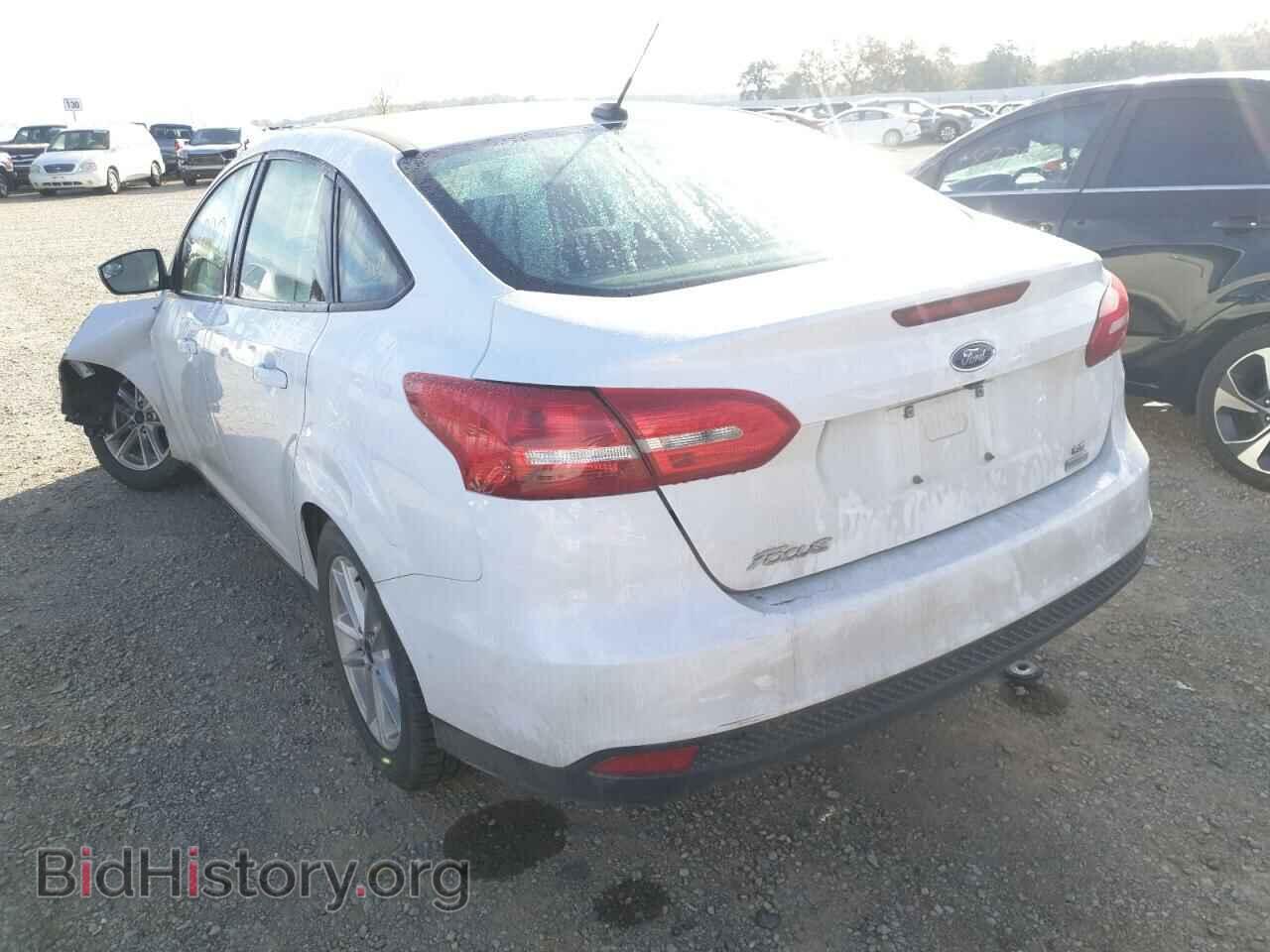 2018 FORD FOCUS - VIN: 1FADP3FE2JL271343 - Фото 3