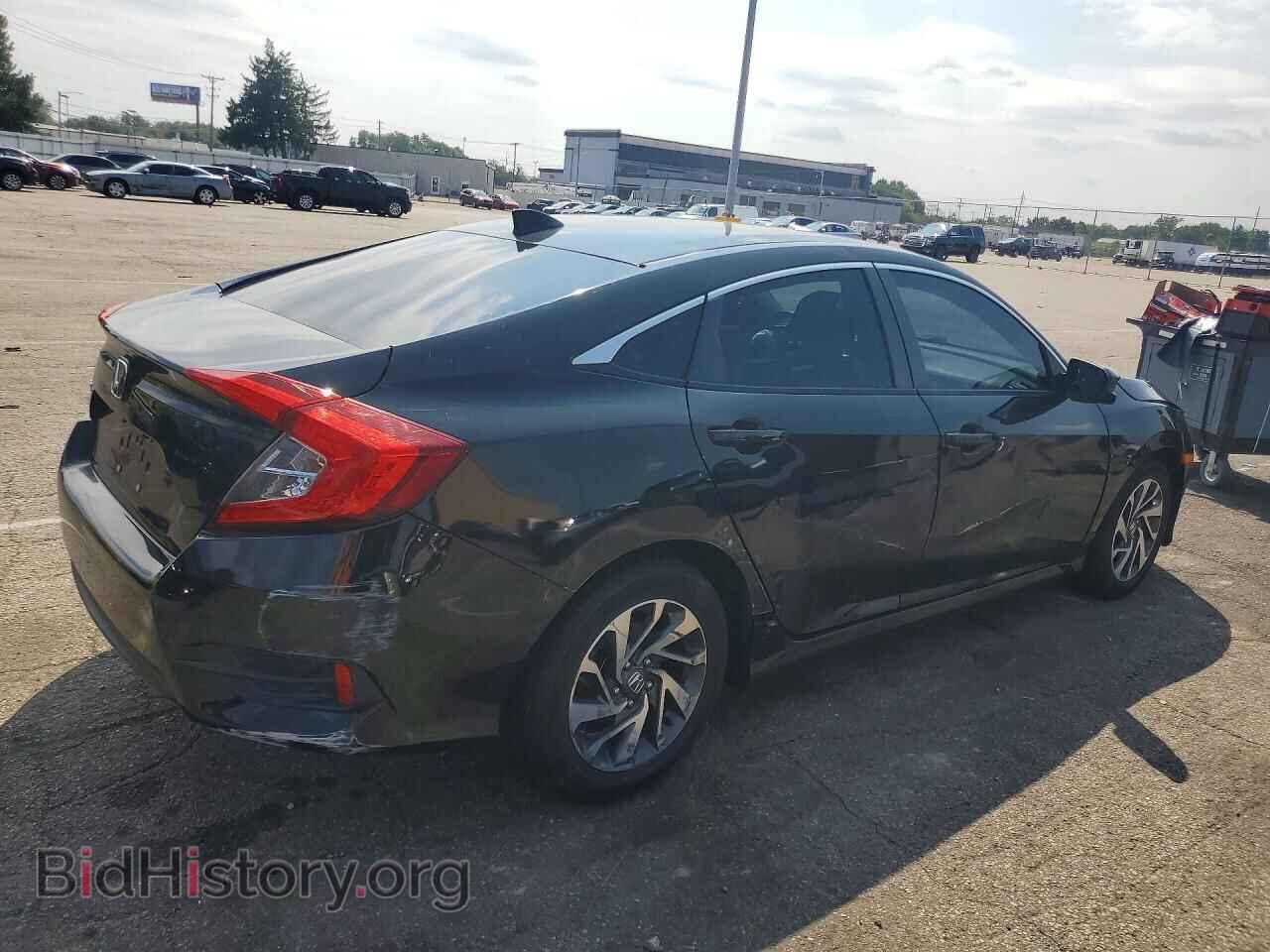 2017 HONDA CIVIC - VIN: 19XFC2F72HE063640 - Фото 3
