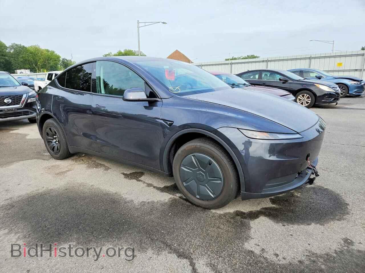 2026 TESLA MODEL Y - VIN: 7SAYGDED4TA595927 - Photo 4