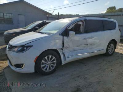 2017 Chrysler PACIFICA Touring L, white — VIN 2C4RC1BG5HR809378, Copart