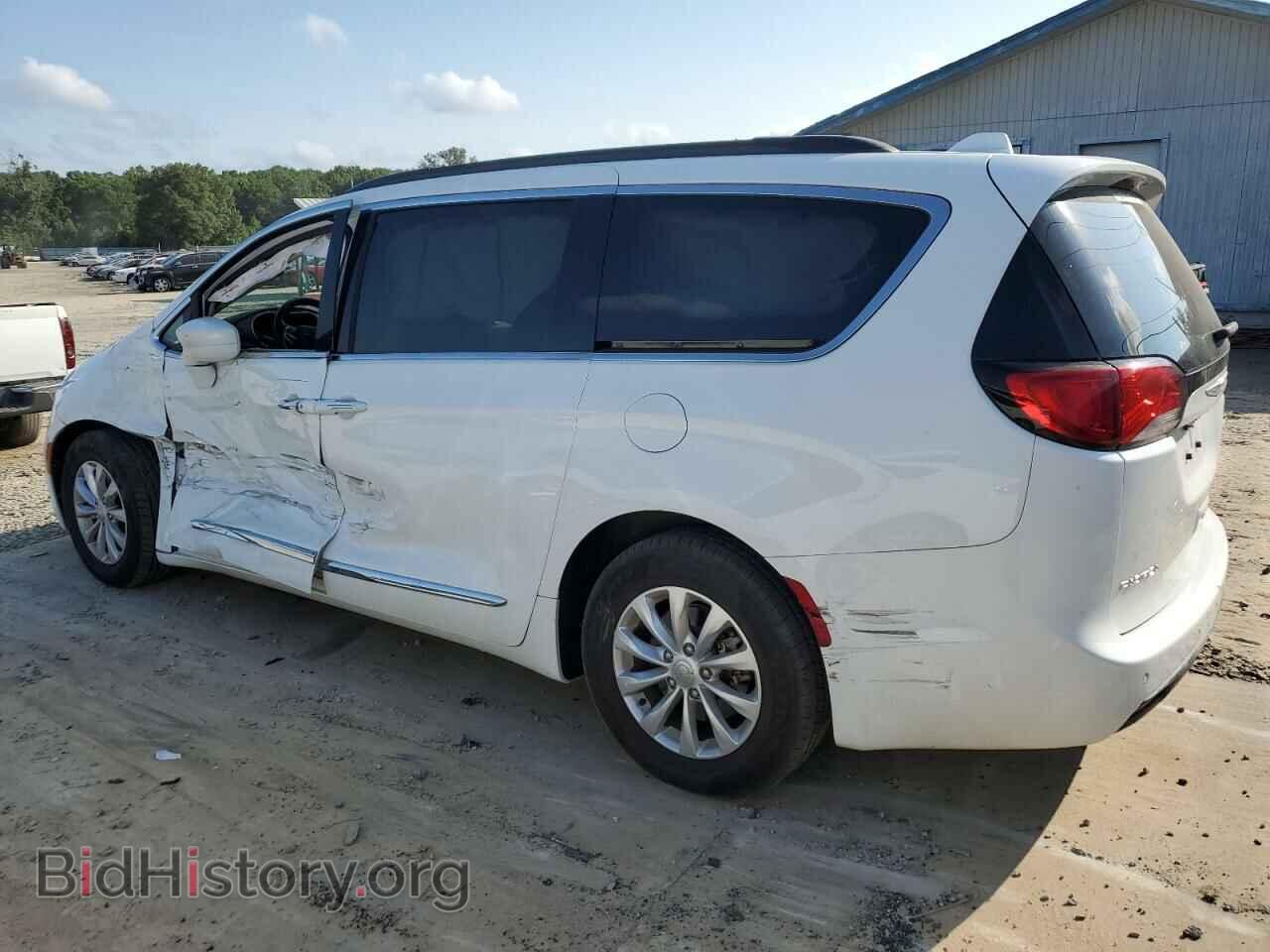 2017 CHRYSLER PACIFICA - VIN: 2C4RC1BG5HR809378 - Фото 2
