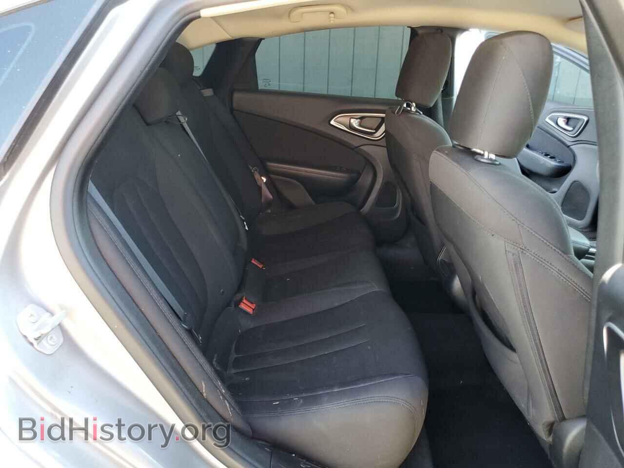2016 CHRYSLER 200 - VIN: 1C3CCCAB3GN123850 - Photo 10