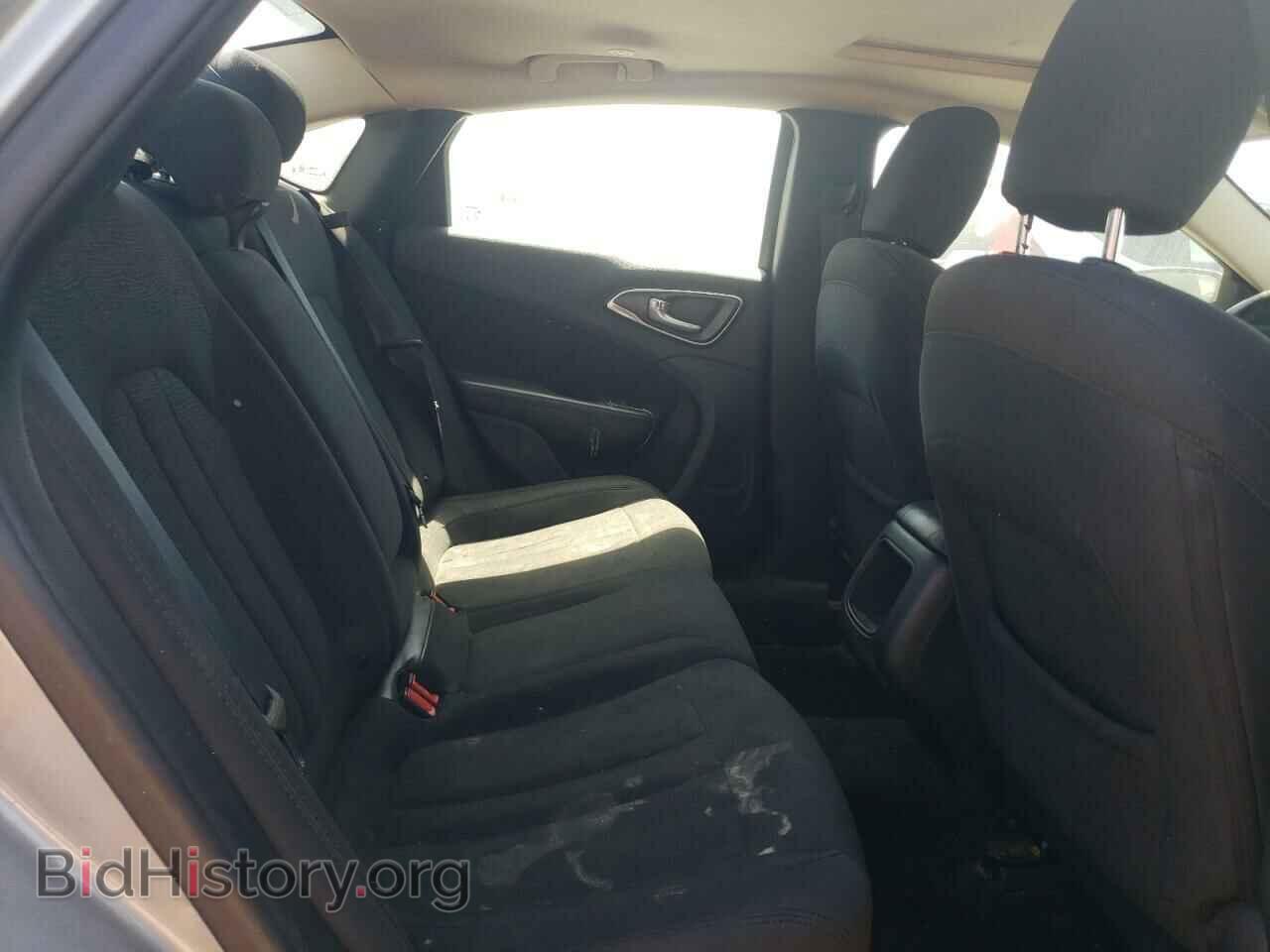 2016 CHRYSLER 200 - VIN: 1C3CCCAB0GN137446 - Фото 10