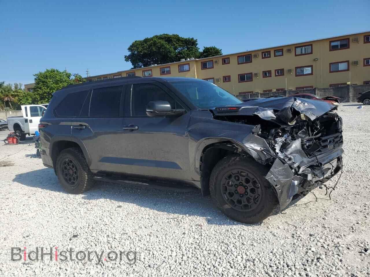 2023 TOYOTA SEQUOIA - VIN: 7SVAAABA2PX018777 - Фото 4