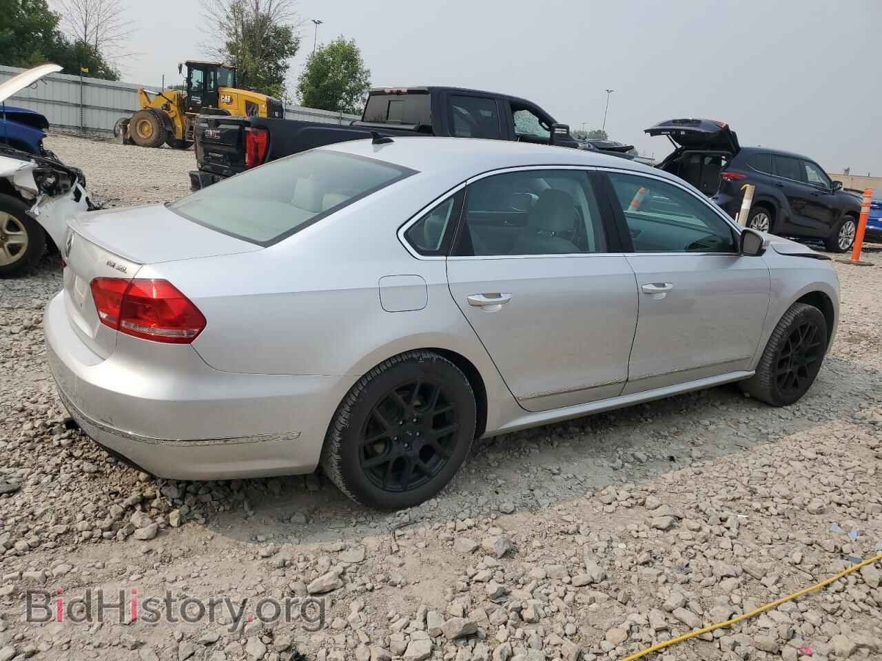 2015 VOLKSWAGEN PASSAT - VIN: 1VWCV7A36FC067836 - Фото 3