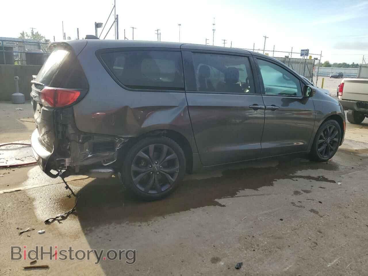 2019 CHRYSLER PACIFICA - VIN: 2C4RC1FG6KR720601 - Photo 3