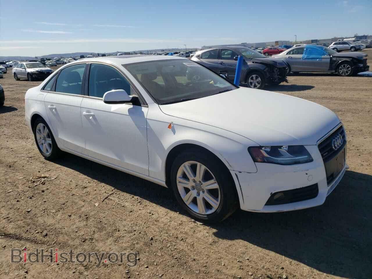 2011 AUDI A4 - VIN: WAUBFAFL5BN006930 - Фото 4