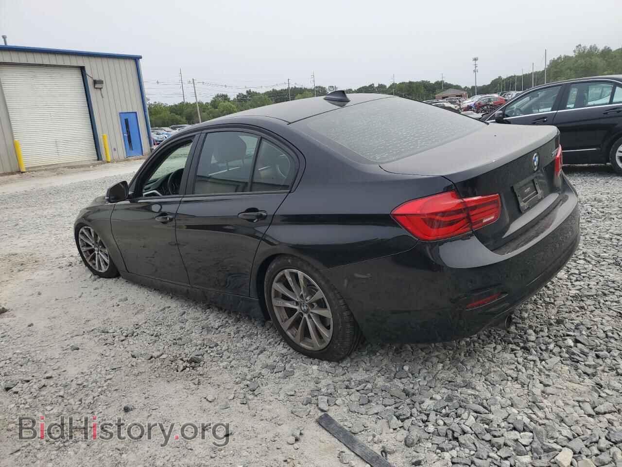 2017 BMW 3 SERIES - VIN: WBA8A9C35HK864520 - Фото 2