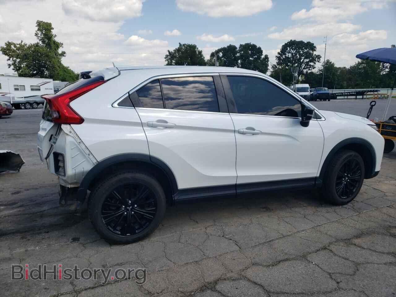2018 MITSUBISHI ECLIPSE - VIN: JA4AT4AA9JZ067682 - Фото 3