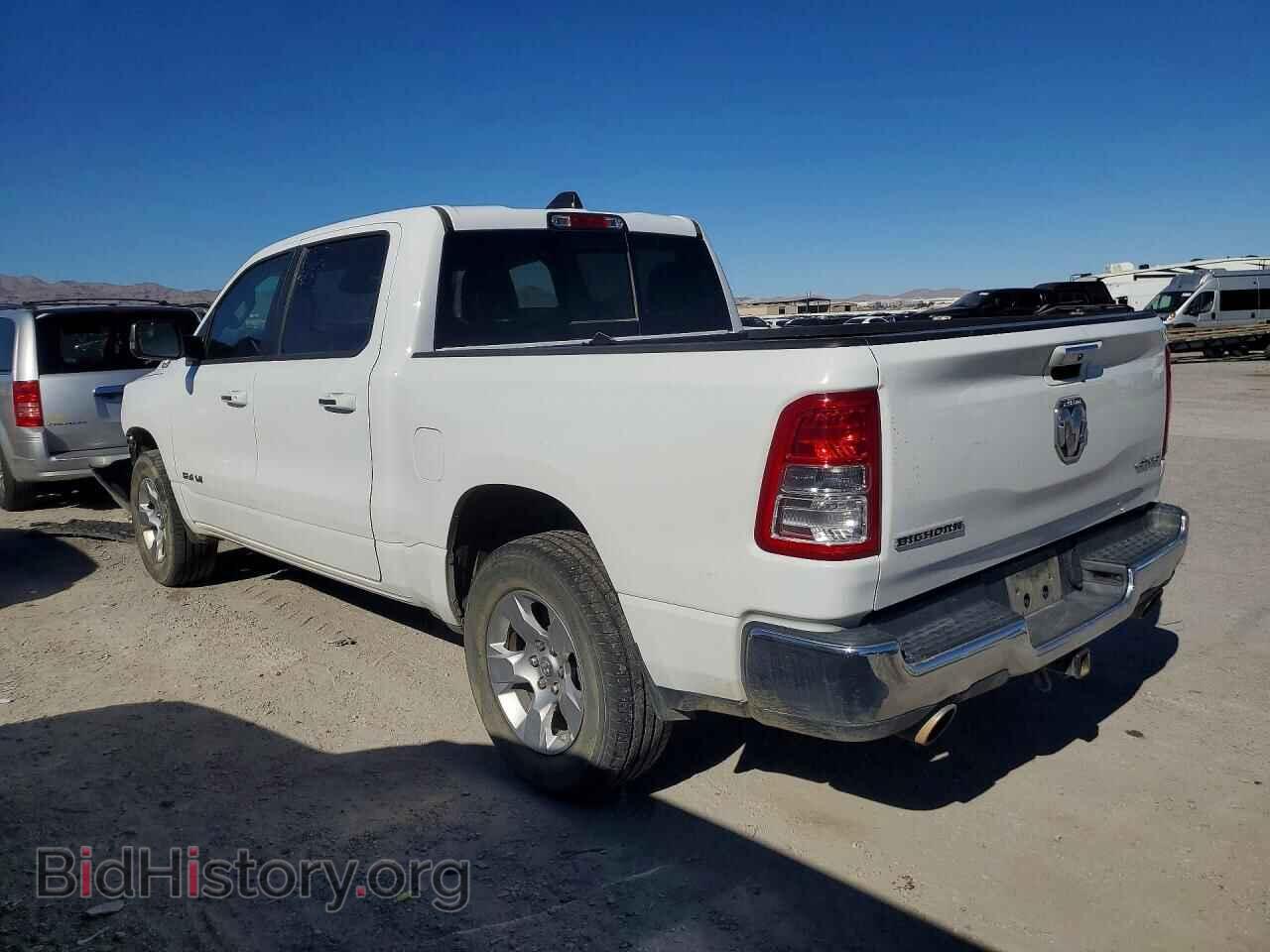 2019 RAM 1500 - VIN: 1C6SRFFT2KN663960 - Фото 2