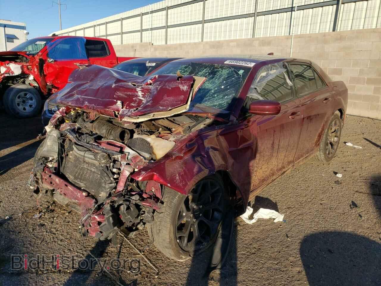 Фотография 2C3CCABG9KH659119 - CHRYSLER 300 2019