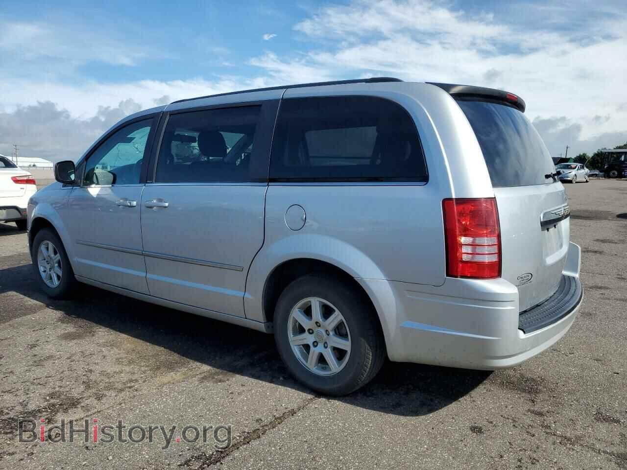 2010 CHRYSLER MINIVAN - VIN: 2A4RR5D18AR212918 - Photo 2