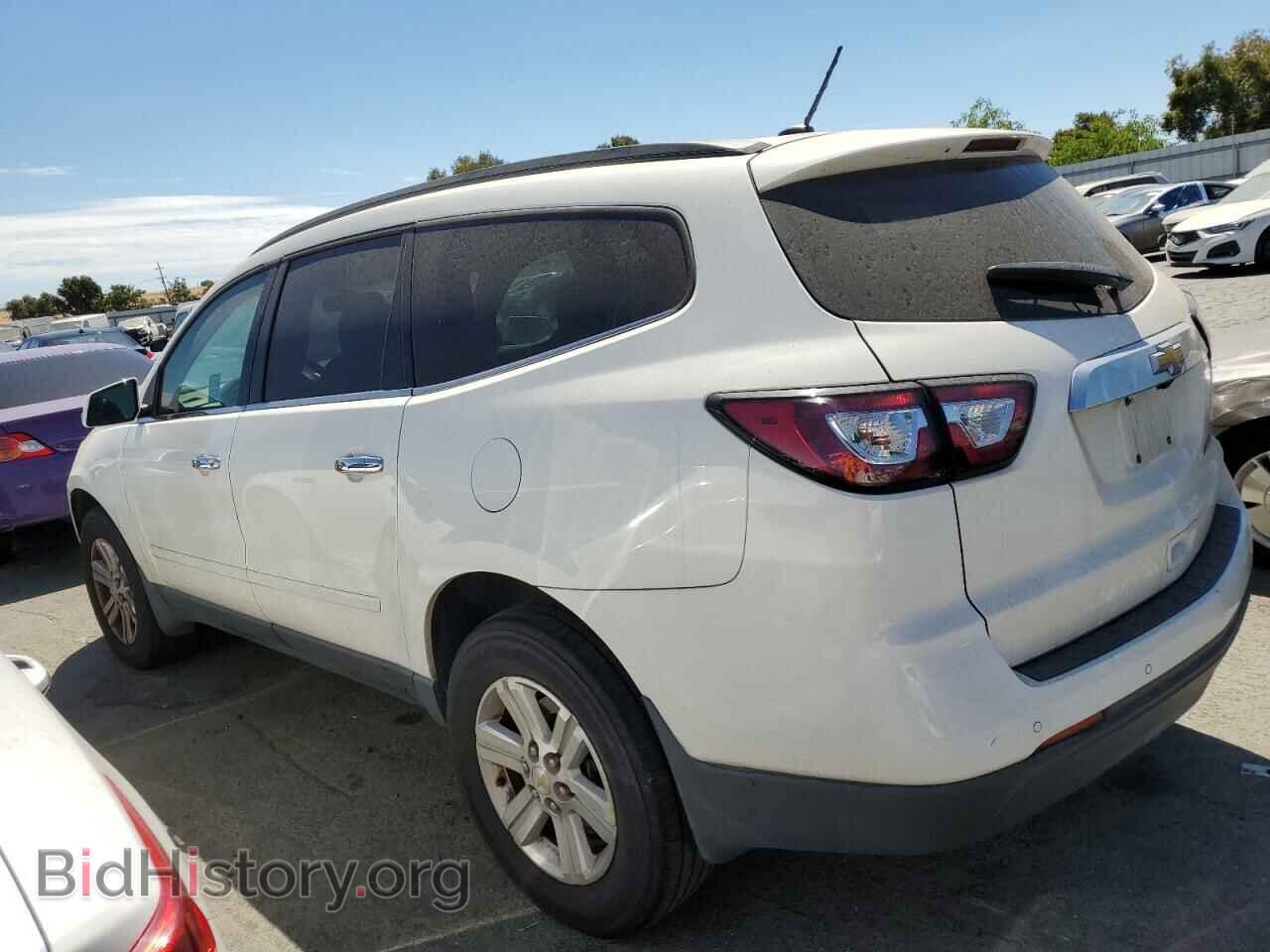 2014 CHEVROLET TRAVERSE - VIN: 1GNKRHKD4EJ284982 - Фото 2
