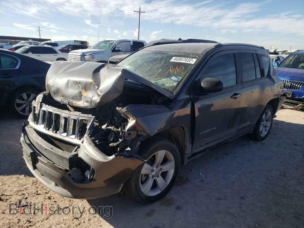 2017 JEEP COMPASS - VIN: 1C4NJDBB5HD106229 - Photo 2