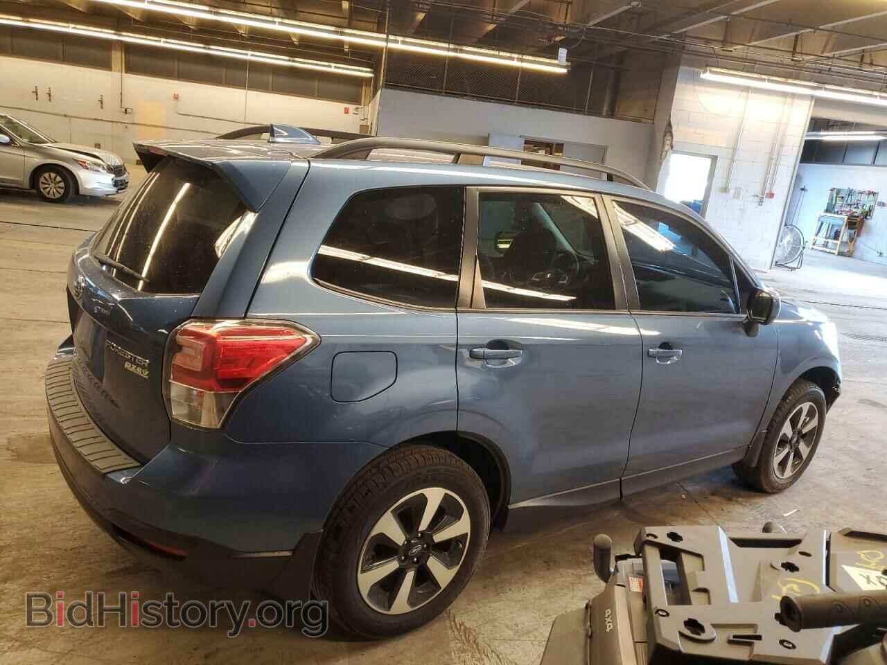 2017 SUBARU FORESTER - VIN: JF2SJAECXHH461252 - Фото 3