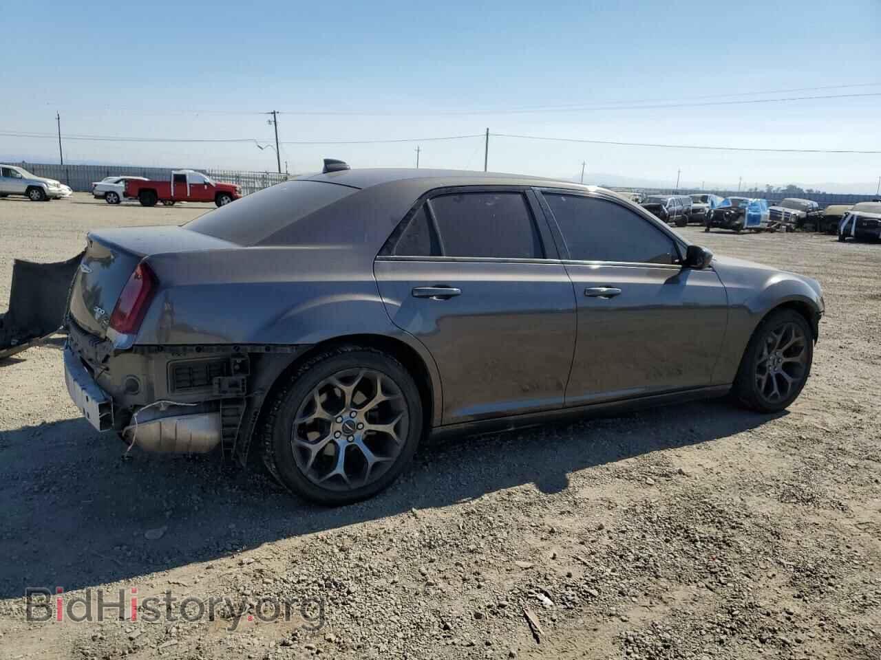 2018 CHRYSLER 300 - VIN: 2C3CCABG6JH214061 - Фото 3