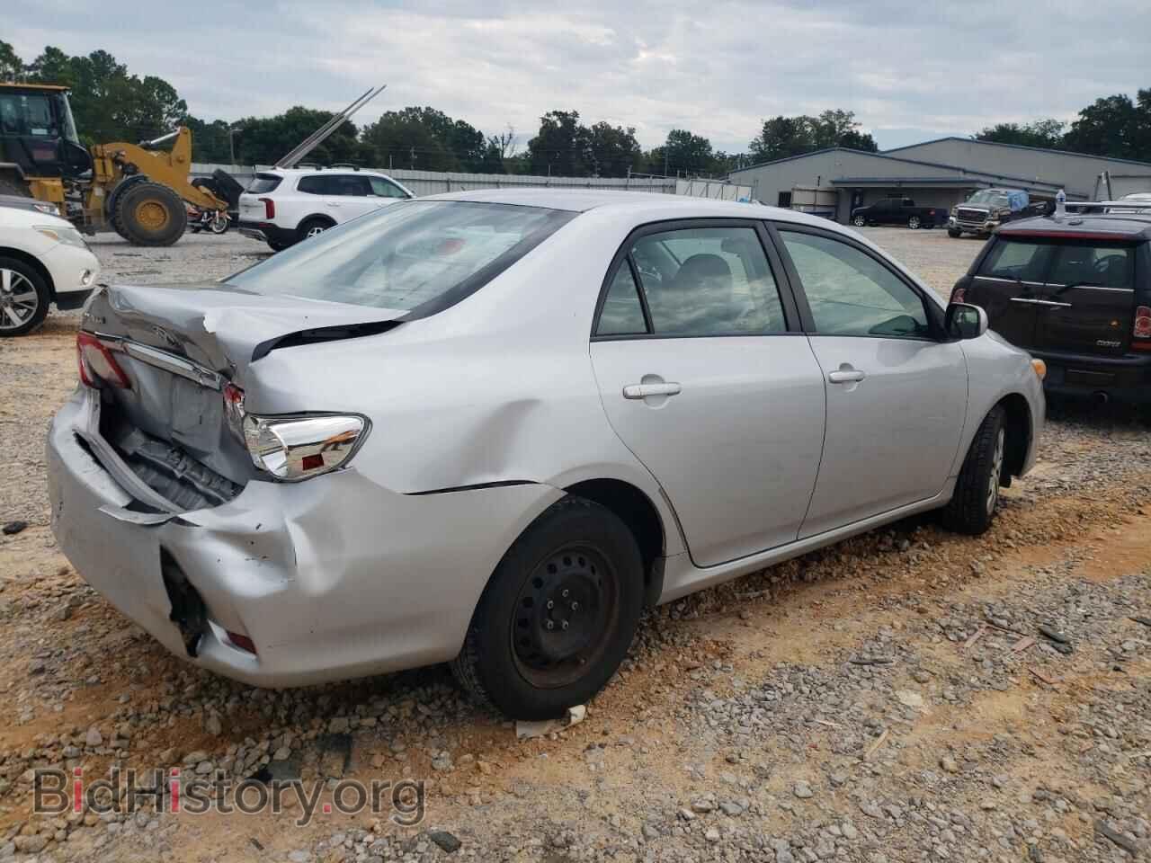 2011 TOYOTA COROLLA - VIN: 2T1BU4EE2BC553766 - Фото 3