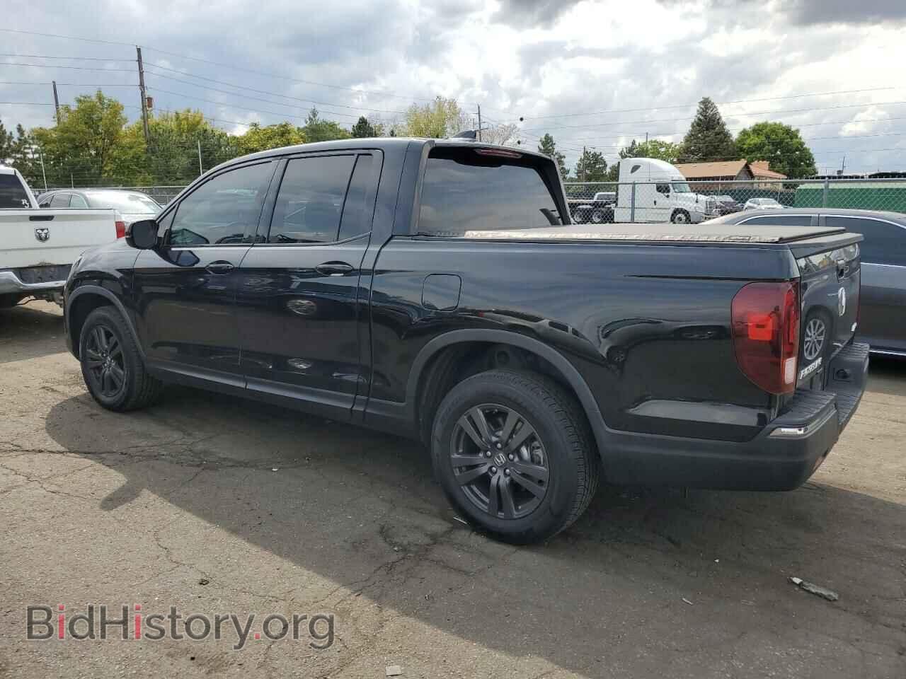 2017 HONDA RIDGELINE - VIN: 5FPYK3F13HB021282 - Фото 2