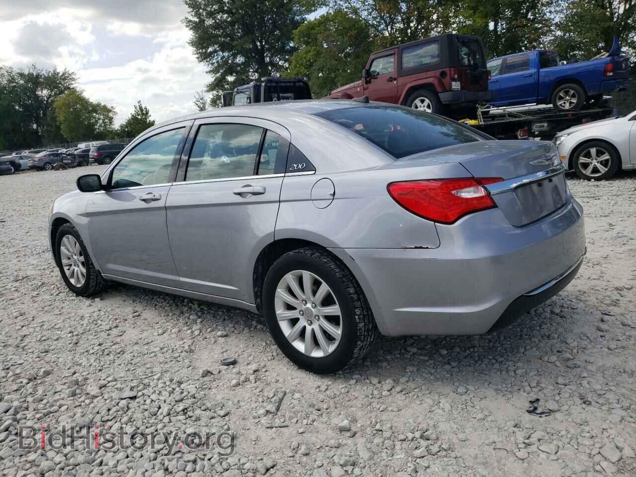 2014 CHRYSLER 200 - VIN: 1C3CCBBB5EN185823 - Фото 2