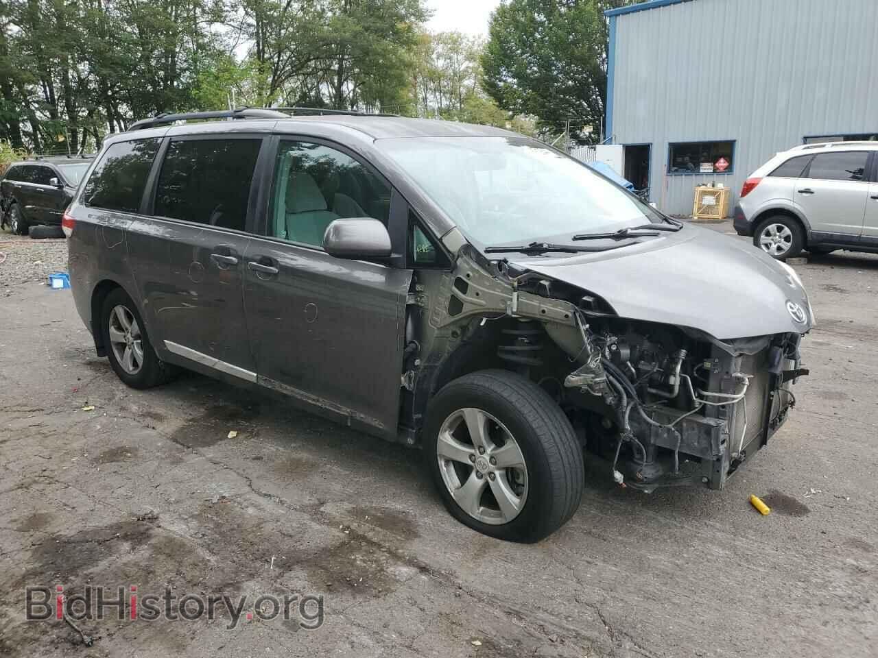 2011 TOYOTA All Models - VIN: 5TDKK3DC1BS148098 - Фото 4