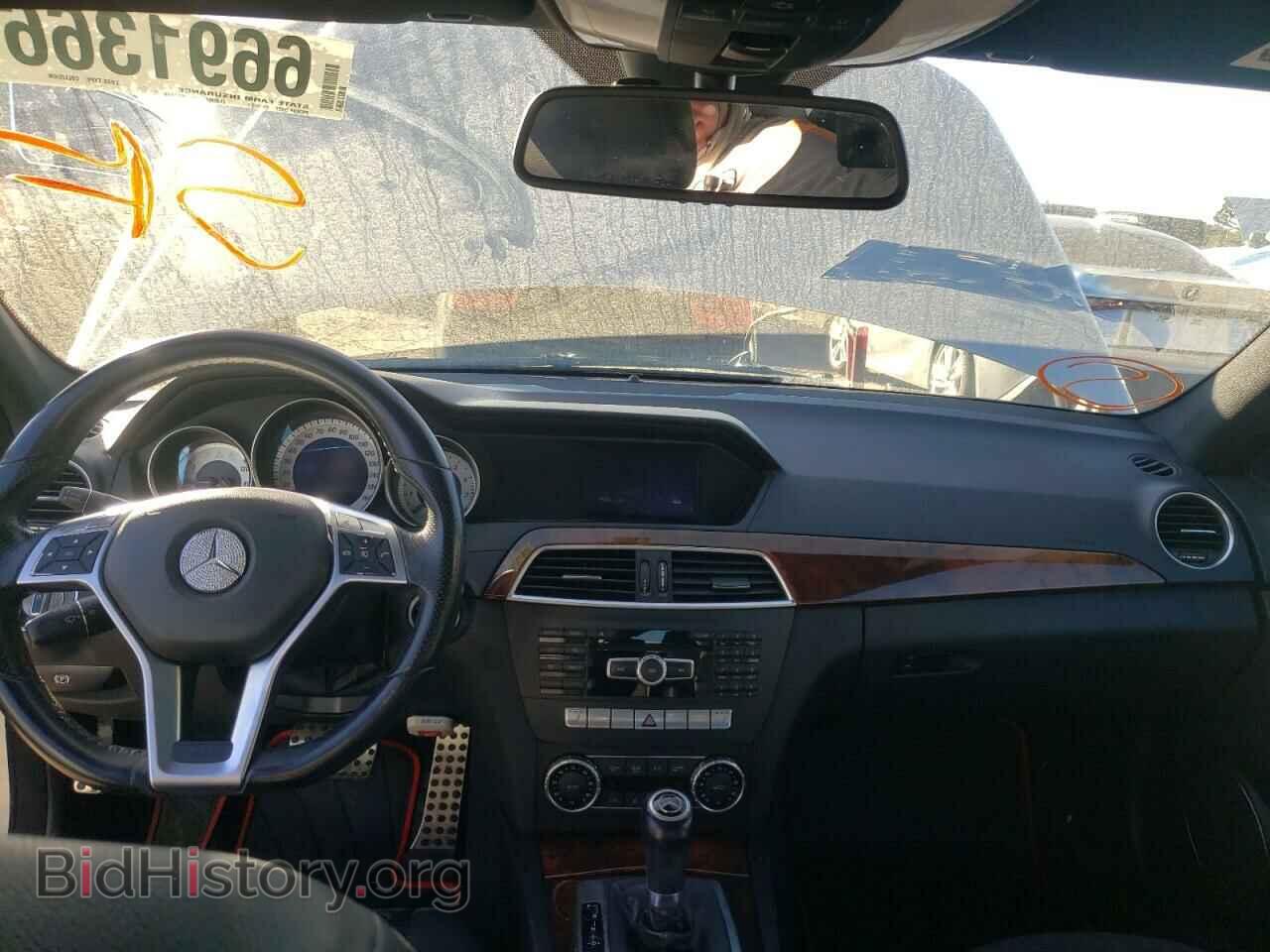 2012 MERCEDES-BENZ C-CLASS - VIN: WDDGF4HB2CA710435 - Фото 9
