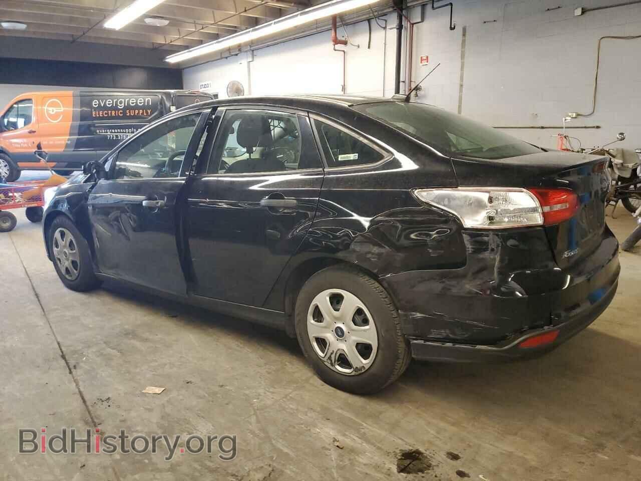 2018 FORD FOCUS - VIN: 1FADP3E25JL235041 - Фото 2