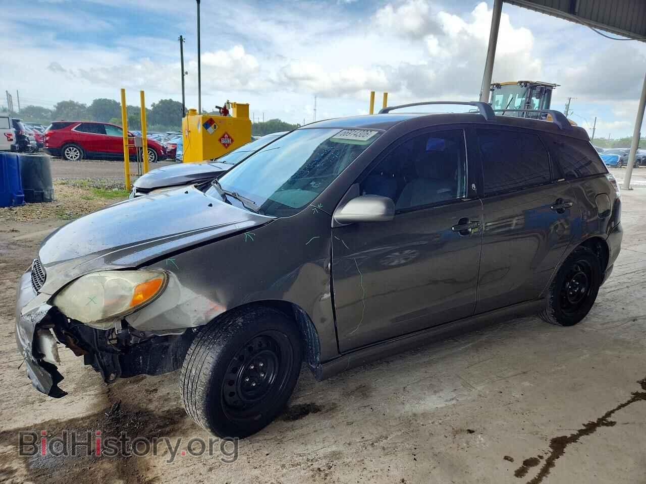 Photo 2T1KR32E85C383434 - TOYOTA MATRIX 2005